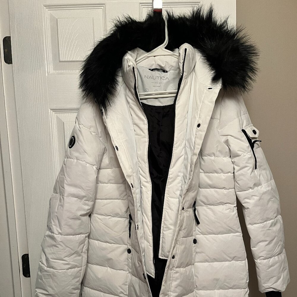 Nautica Hooded White Puffer Coat with faux fur trim and Zip Insert